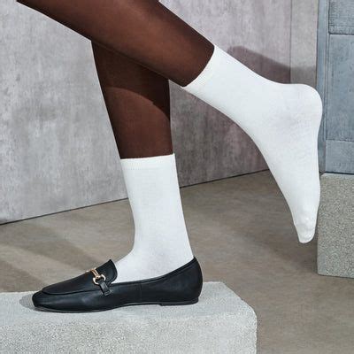 Tabio Women's Socks, Tights and Leg Warmers made in Japan .